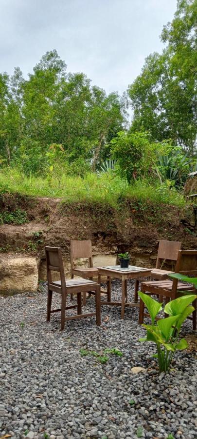 Omah Cantrik, Ethnic Java House With Nature View Jarakan Buitenkant foto