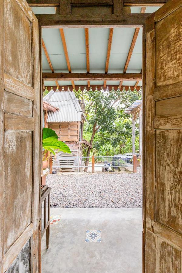 Omah Cantrik, Ethnic Java House With Nature View Jarakan Buitenkant foto